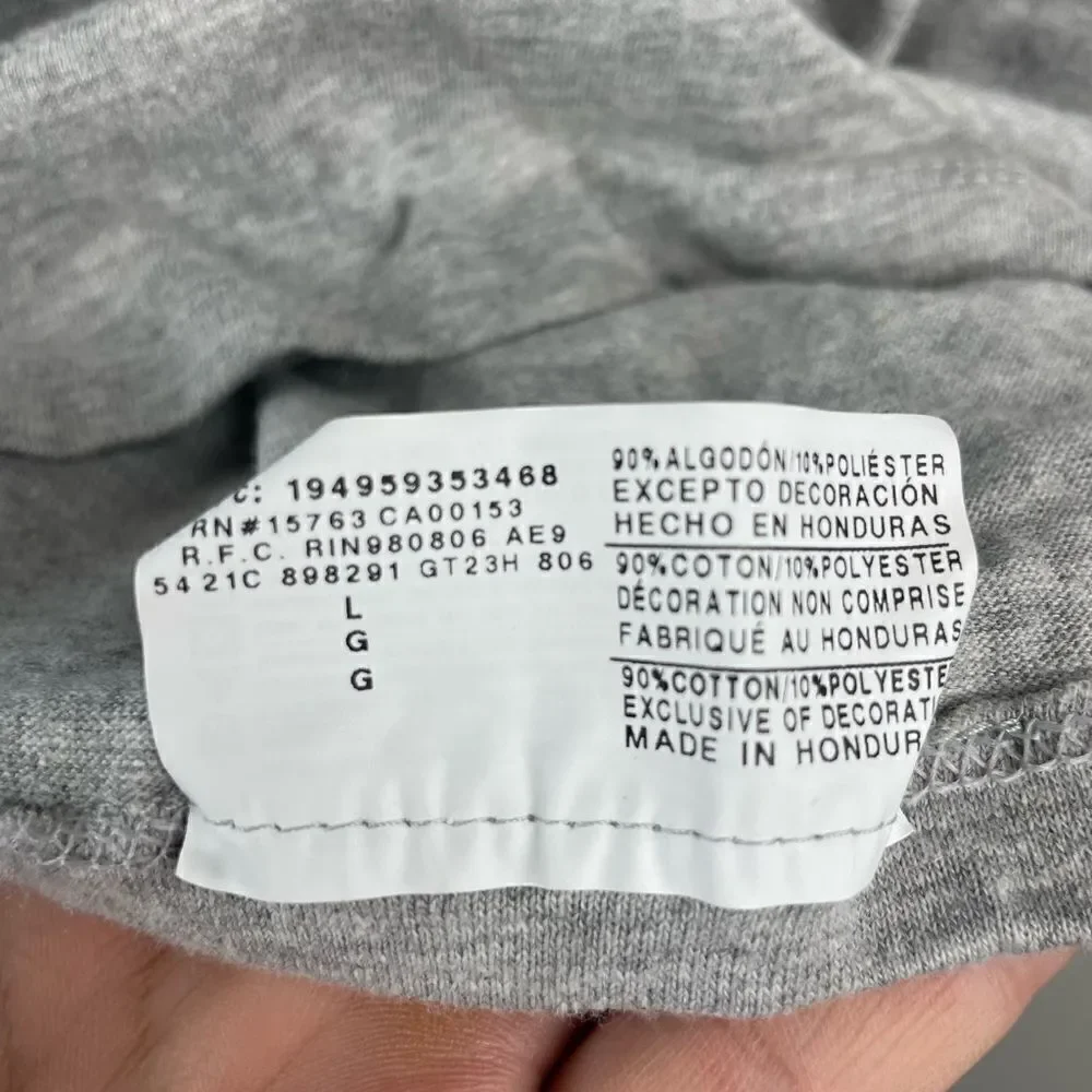 NWOT Champion Short Sleeve T-Shirt Size L - Picture 7 of 7